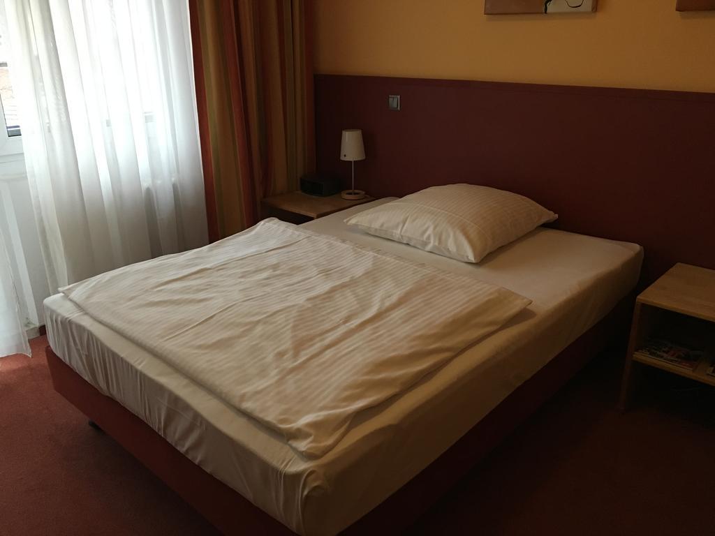 Essentis Ecohotel Berlín Pokoj fotografie